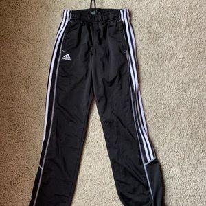 Adidas sweatpants with free leggings